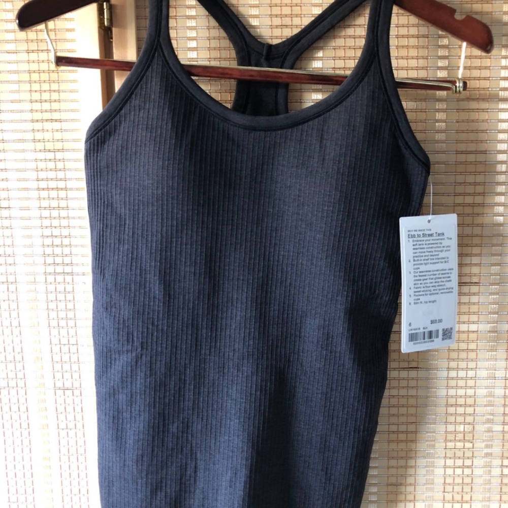 LULULEMON Ebb to Street Tank Women’s Size 6 - Brand New with tag